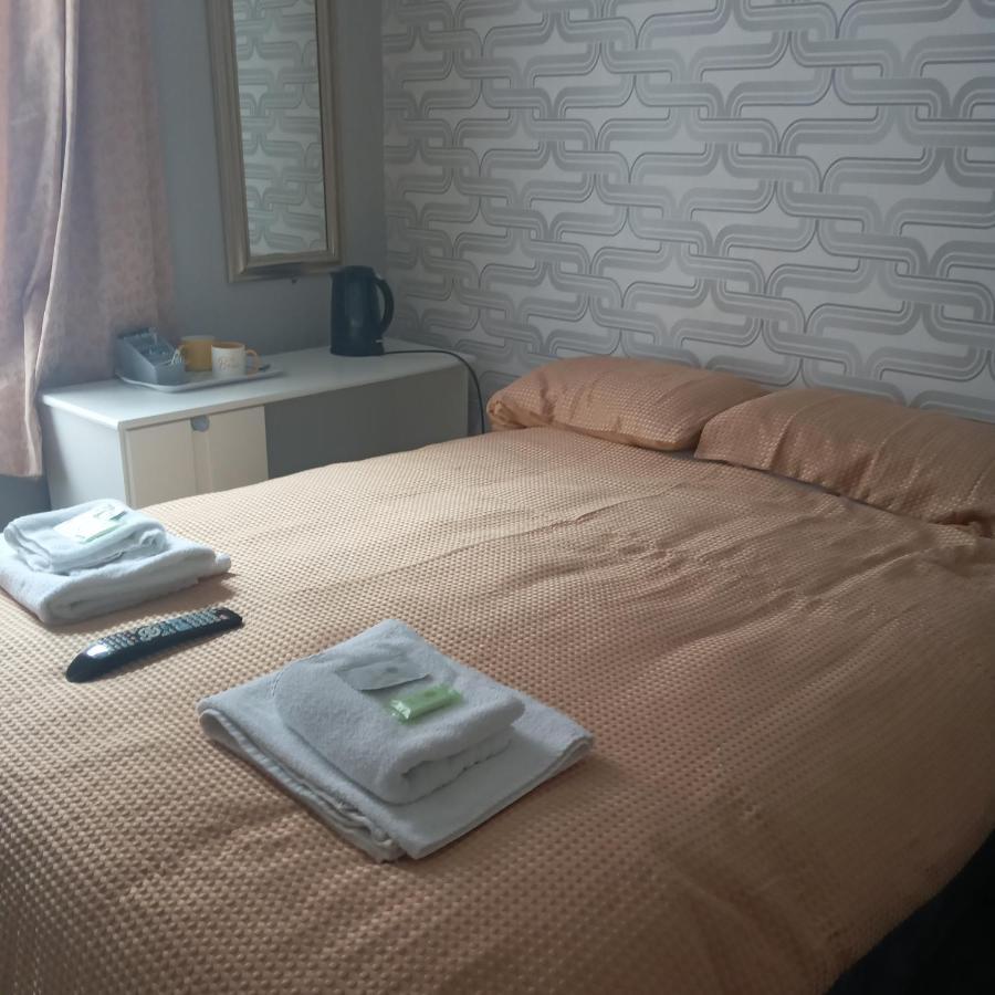 White Lodge Inn - Blackpool — Photos 1